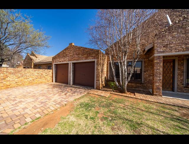 3 BEDROOM TOWNHOUSE FOR SALE IN RAND COLLIERIES